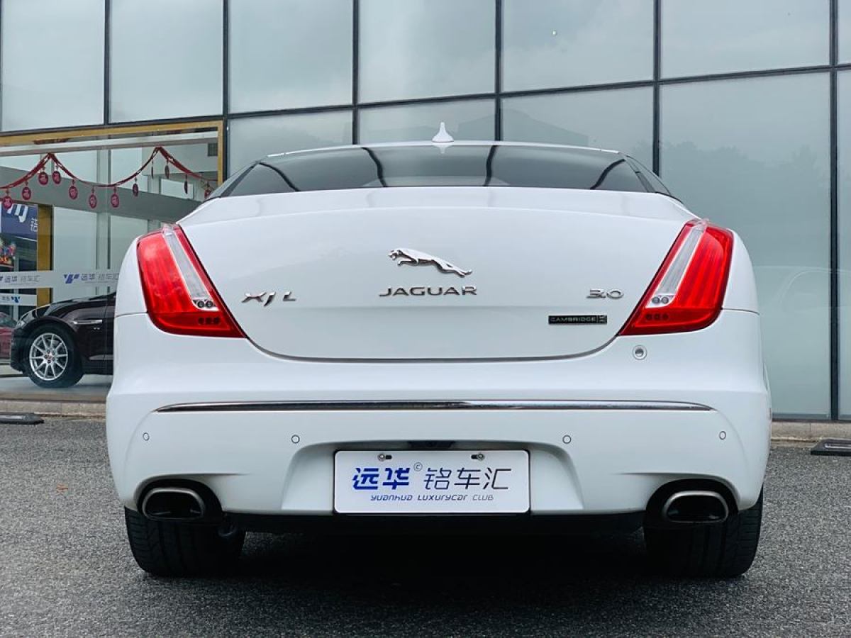 2015年1月捷豹 XJ  2015款 XJL 3.0 SC 兩驅(qū)劍橋限量版