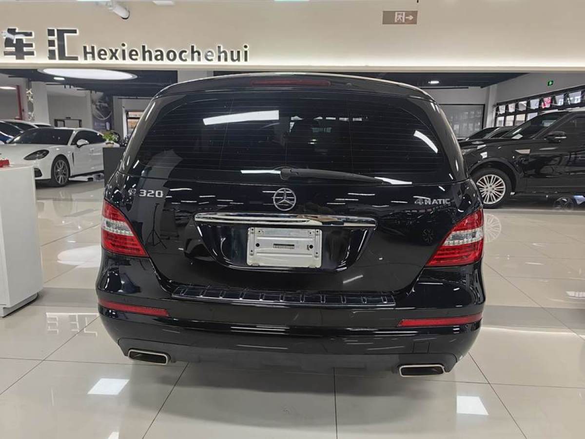 奔馳 奔馳R級  2014款 R 320 4MATIC 商務型圖片