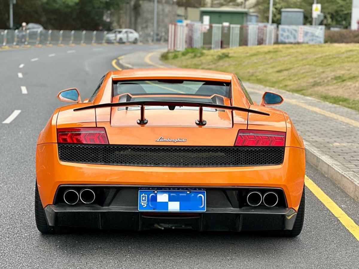 蘭博基尼 Gallardo  2011款 LP 560-4 Bicolore圖片