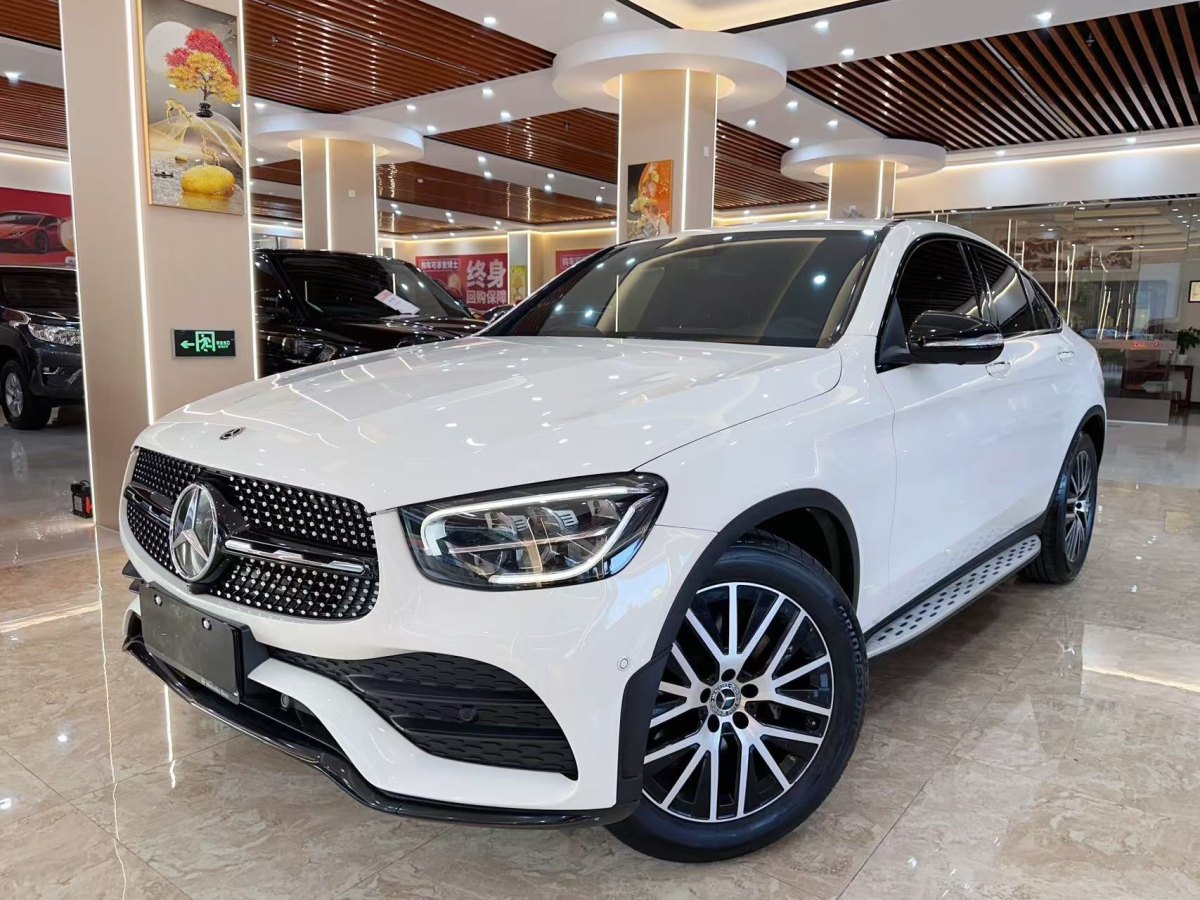 奔馳 奔馳GLC  2022款 改款 GLC 300 4MATIC 轎跑SUV圖片