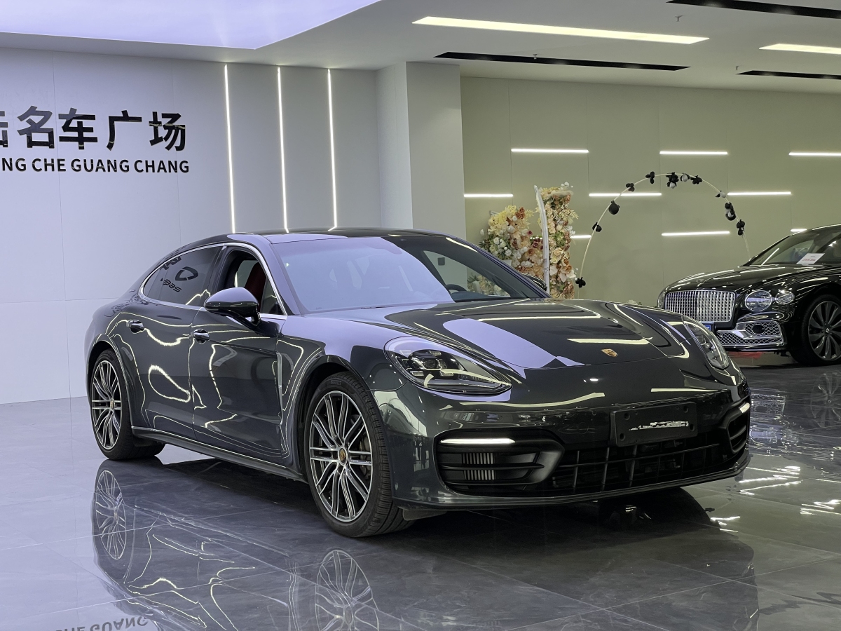 保時(shí)捷 Panamera  2022款 Panamera 4 行政加長版 2.9T圖片