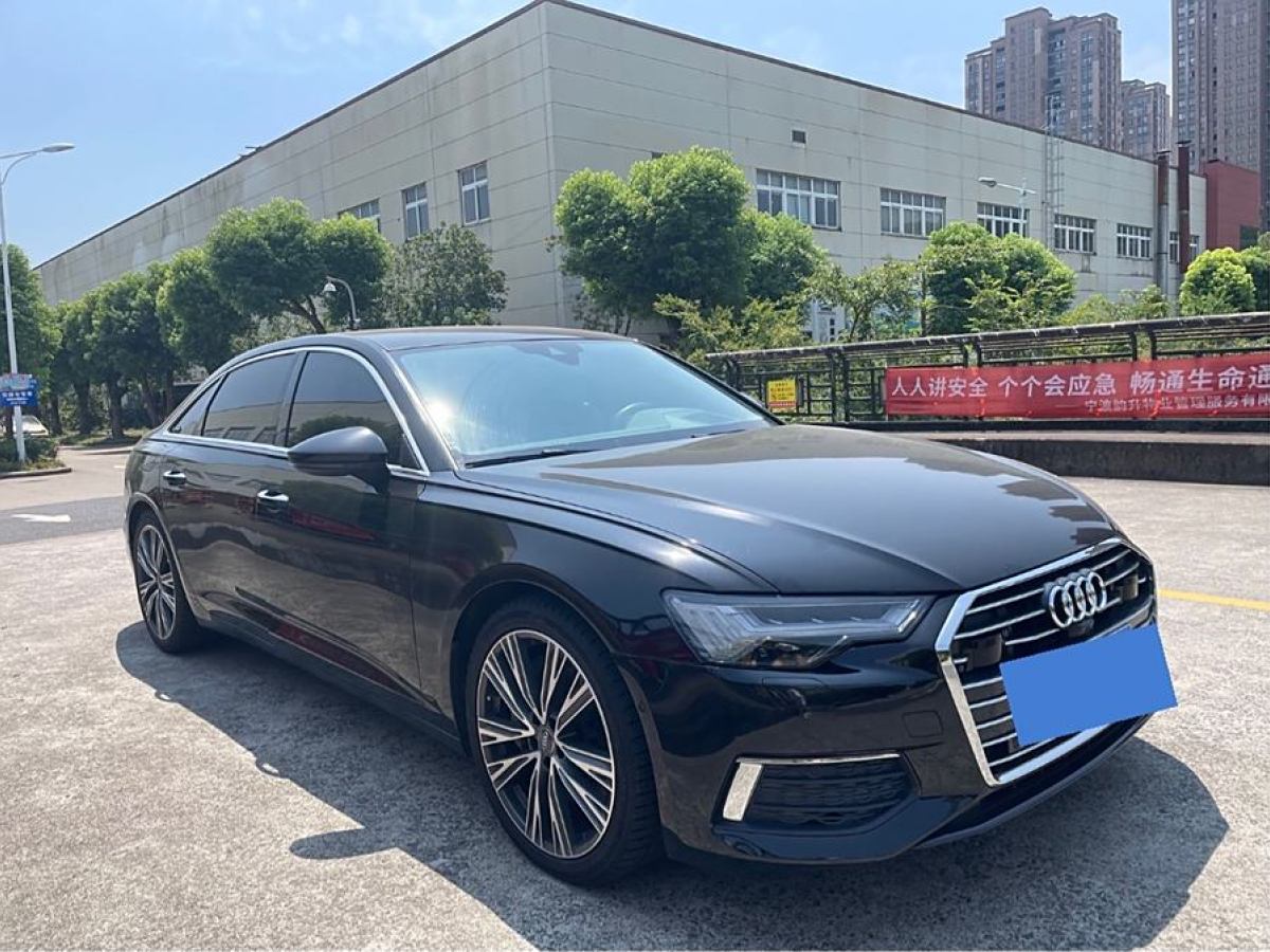 奧迪 奧迪A6L  2019款 55 TFSI quattro 尊享動(dòng)感型圖片