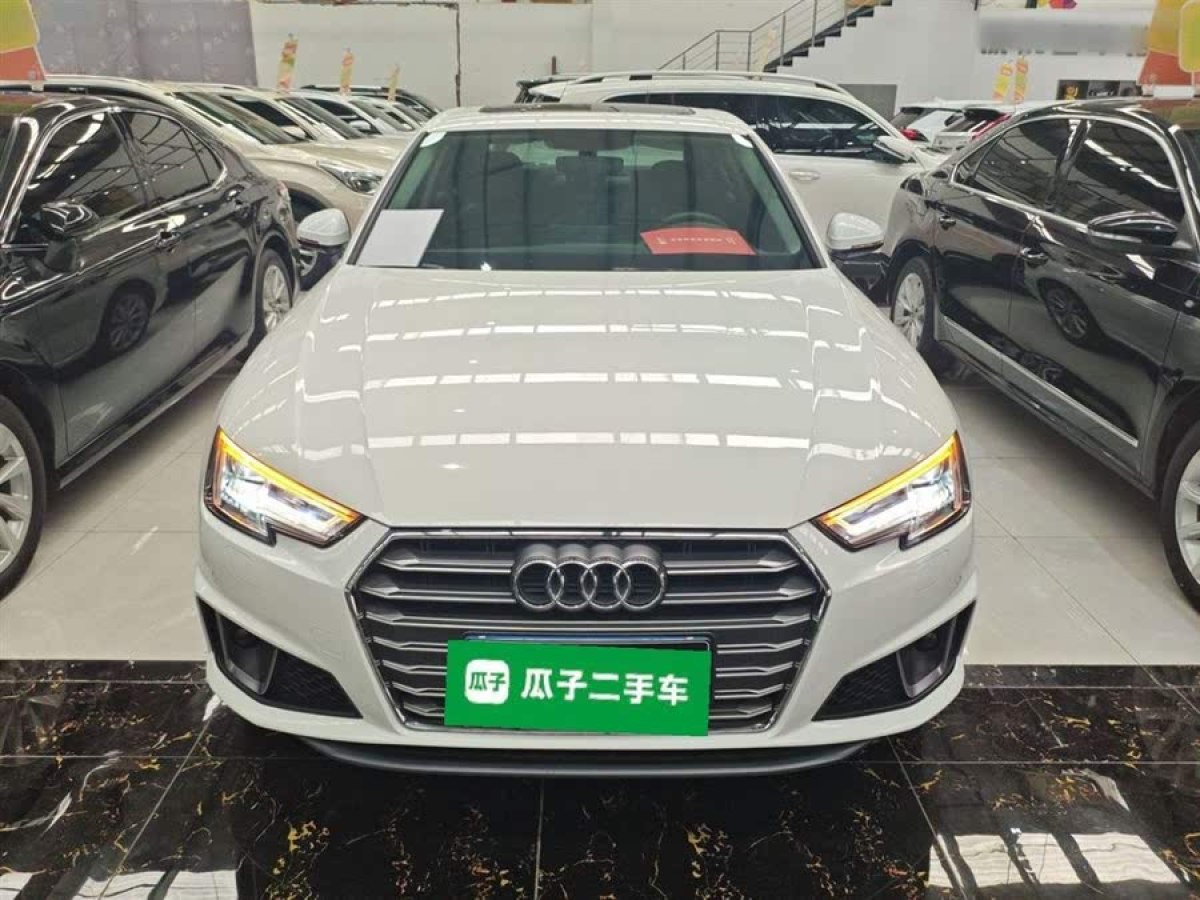 奧迪 奧迪A4L  2019款 40 TFSI 時(shí)尚型 國(guó)V圖片