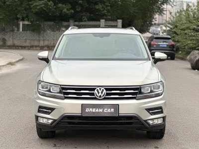 2017年5月 大眾 途觀L 330TSI 自動(dòng)兩驅(qū)豪華版圖片