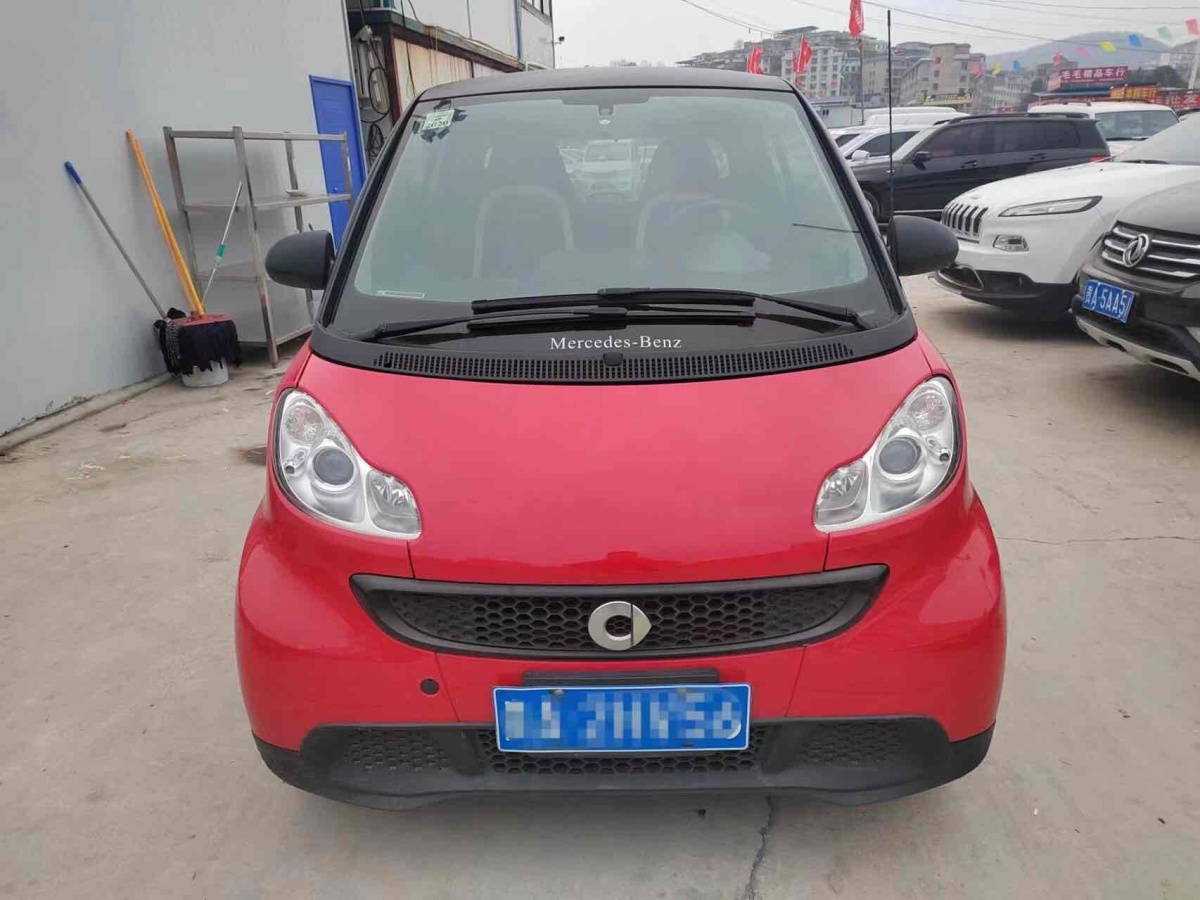 smart fortwo  2014款 1.0 MHD 硬頂新年特別版圖片