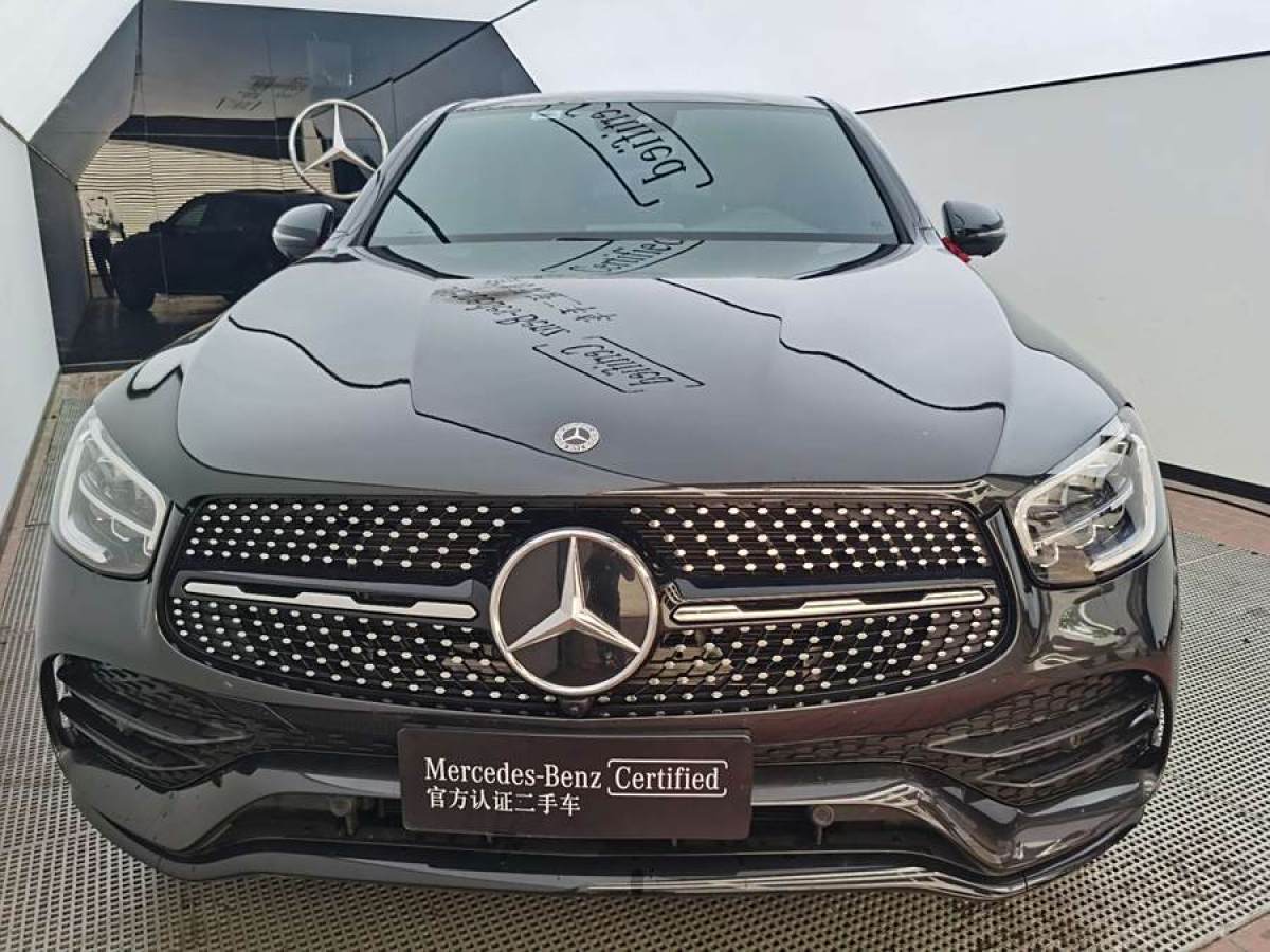 2023年3月奔馳 奔馳GLC  2023款 GLC 300 4MATIC 轎跑SUV