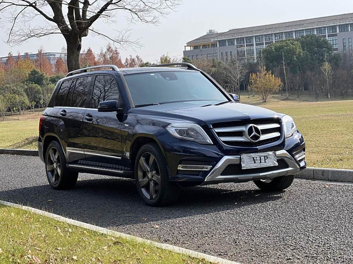 奔馳 奔馳GLK級(jí)  2015款 GLK 260 4MATIC 時(shí)尚型 極致版圖片