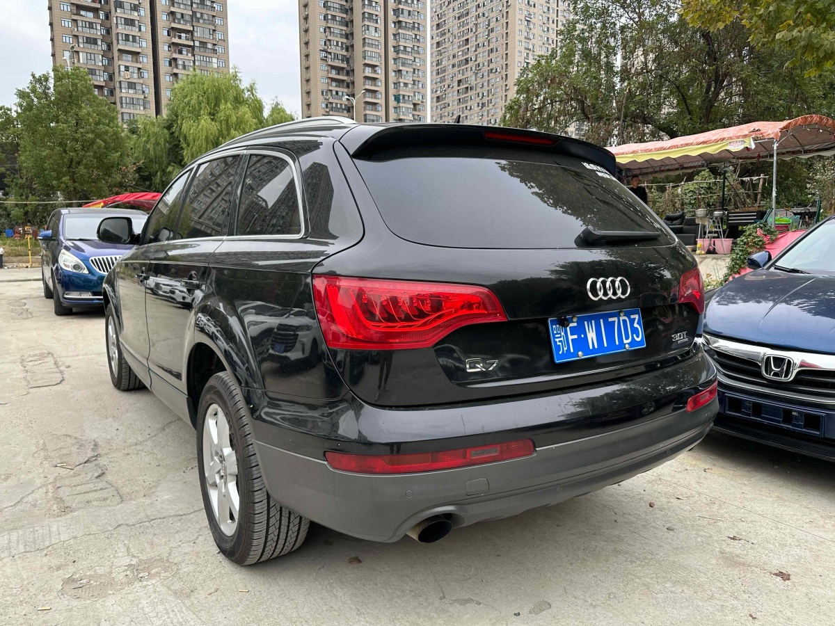 奧迪 奧迪Q7  2012款 3.0 TFSI 進(jìn)取型(200kW)圖片