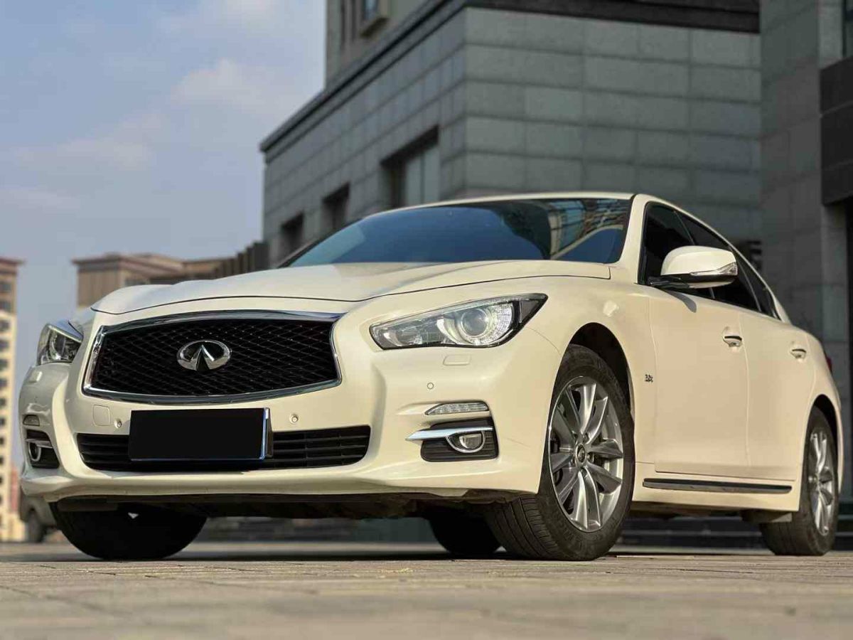 英菲尼迪 Q50L  2015款 Q50L 2.0T 悅享版圖片