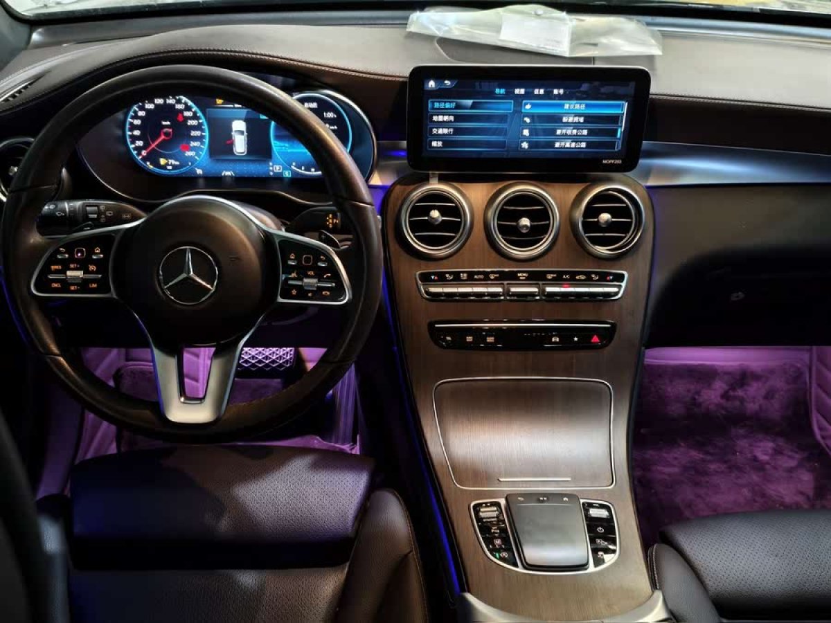 奔馳 奔馳GLC  2018款 改款 GLC 300 4MATIC 動感型圖片