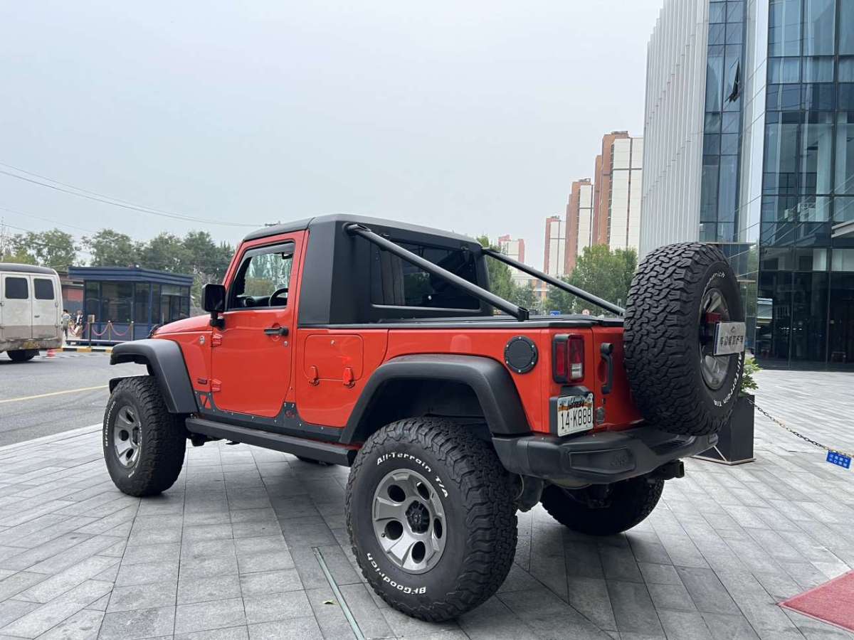 Jeep 牧馬人  2015款 3.6L Rubicon 兩門版圖片