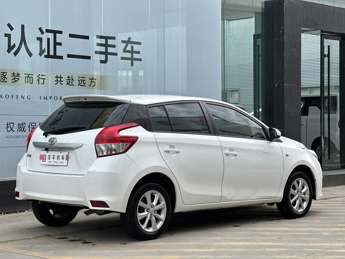 豐田 YARiS L 致炫  2015款 1.5G 自動炫動天窗特別版圖片