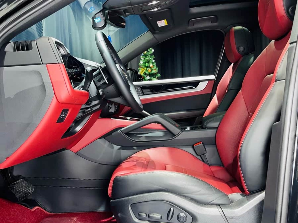 保時(shí)捷 Cayenne  2024款 Cayenne Coupé 3.0T圖片