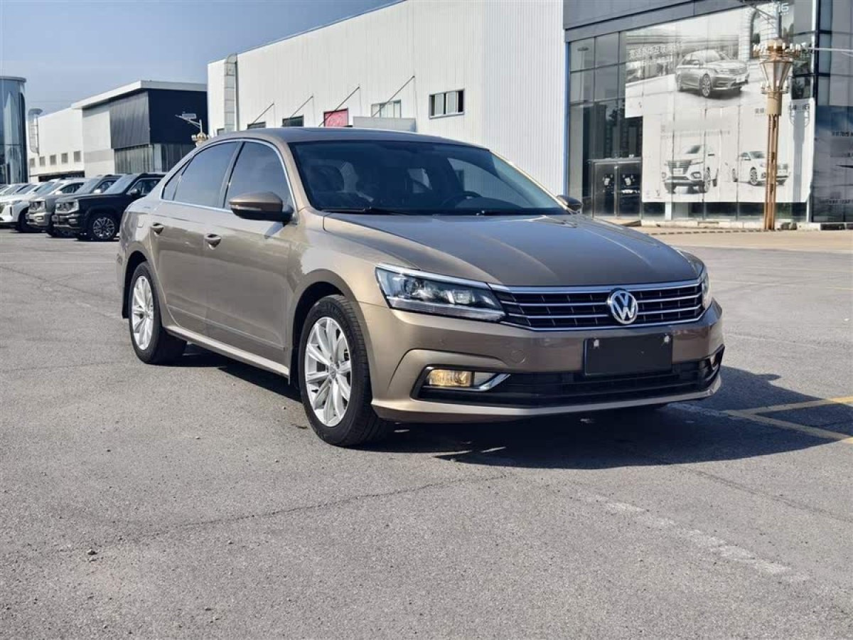 大眾 帕薩特  2017款 280TSI DSG尊榮版圖片