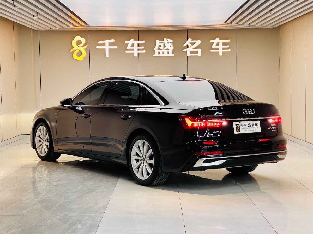 奧迪 奧迪A6L  2024款 45 TFSI 臻選動(dòng)感型圖片