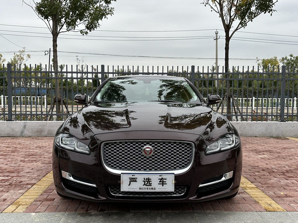 捷豹 XJ  2016款 XJL 2.0T 兩驅(qū)典雅商務(wù)版圖片