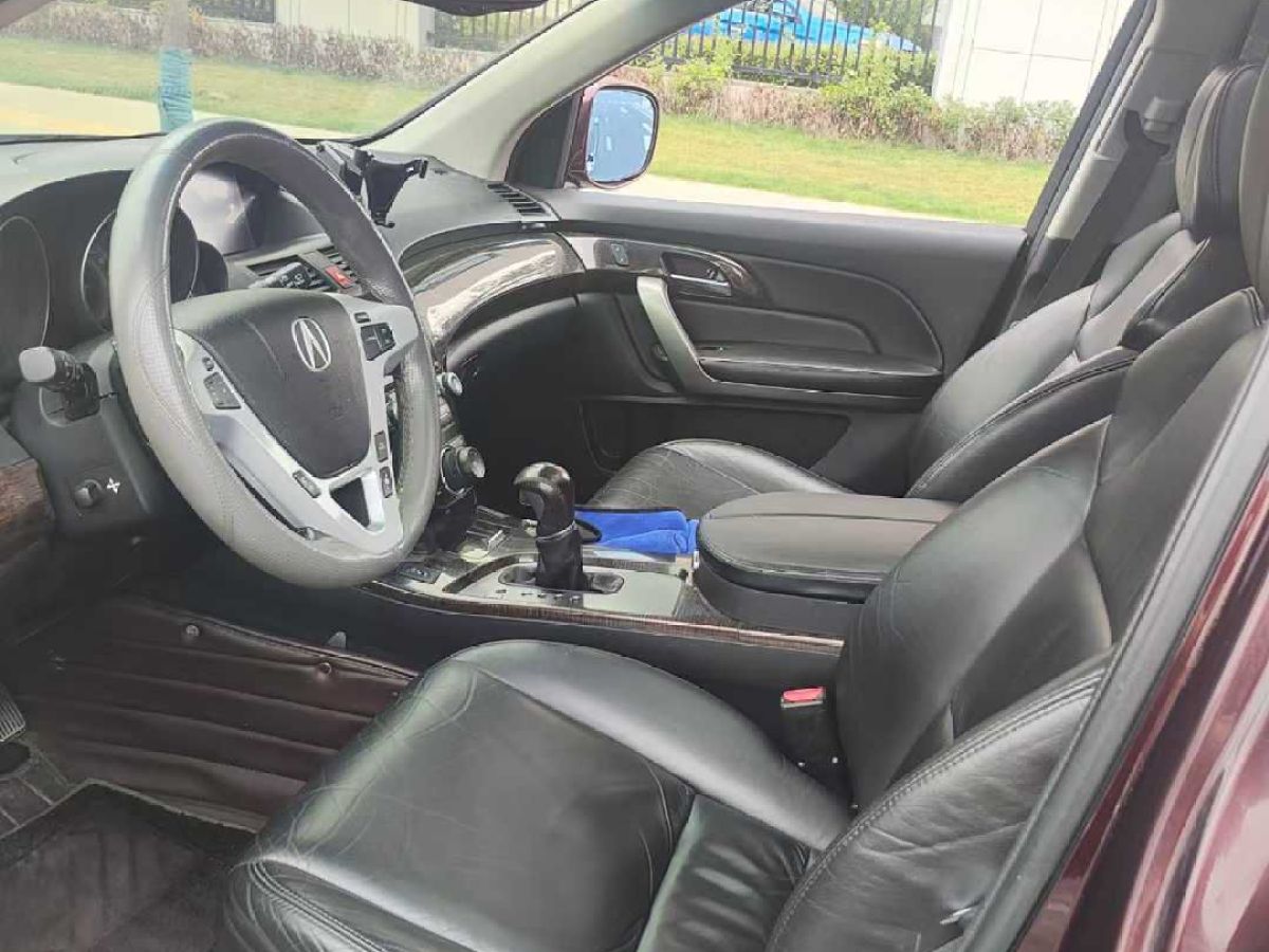 謳歌 MDX  2010款 3.7 標(biāo)準(zhǔn)版圖片