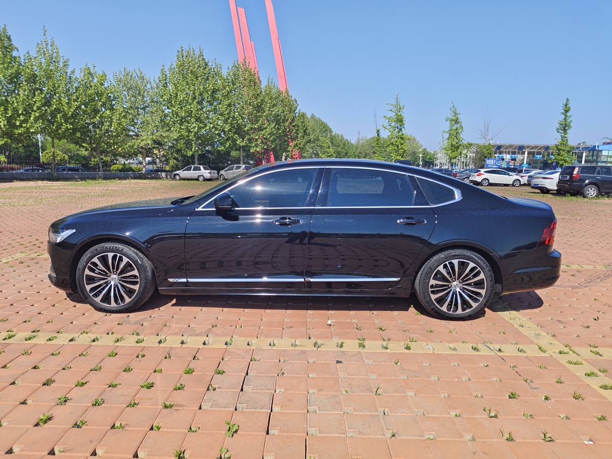 2023年5月沃爾沃 S90  2023款 B5 智逸豪華版