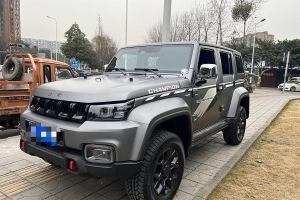 BJ40 北京 2.0T 自动四驱环塔冠军版