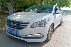 名圖 現(xiàn)代 1.8L 自動(dòng)尊貴型DLX