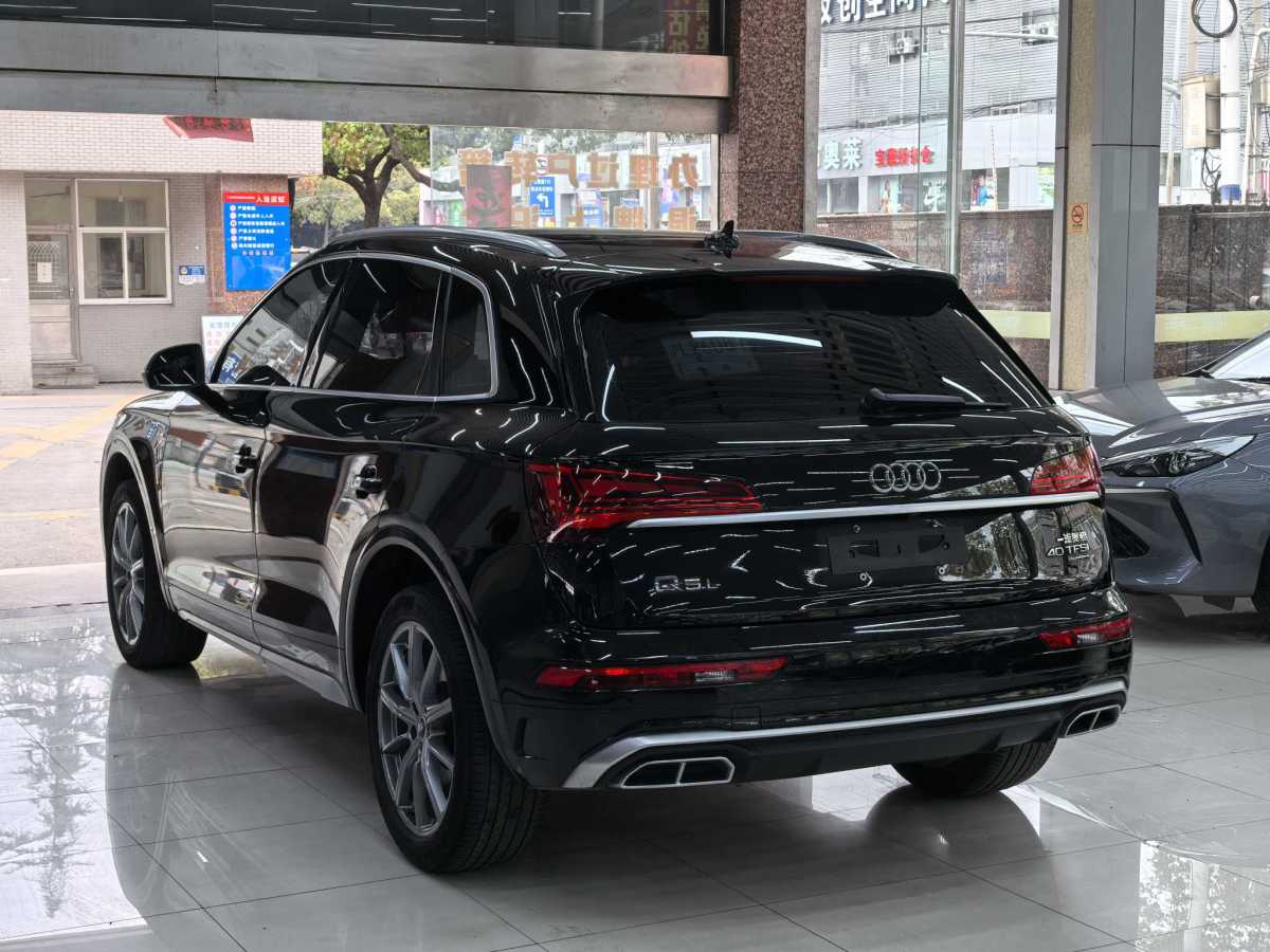奧迪 奧迪Q5L  2022款 40T 時(shí)尚致雅型圖片