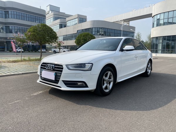 奥迪 奥迪A4L  2013款 35 TFSI 自动舒适型