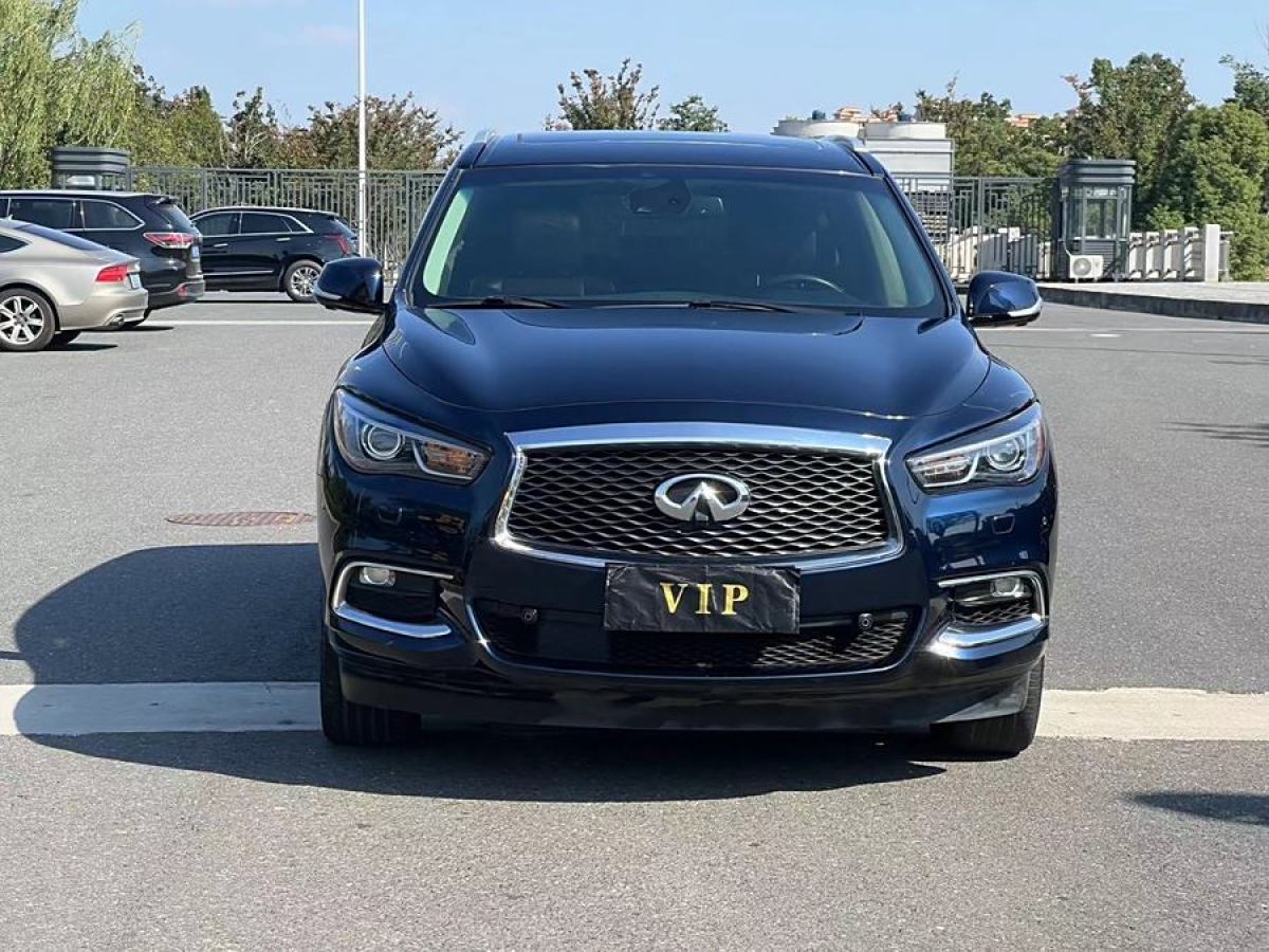 2018年1月英菲尼迪 QX60  2020款 2.5 S/C Hybrid 四驅(qū)全能版