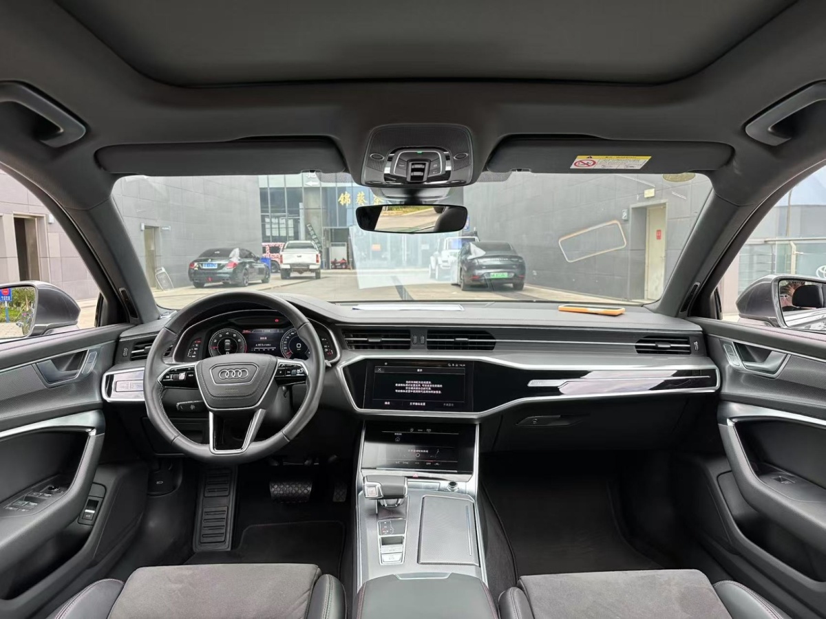 奧迪 奧迪A6L  2024款 45 TFSI 臻選動感型圖片