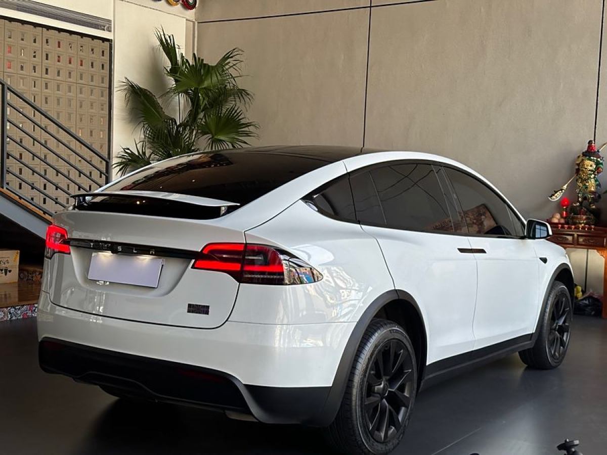 特斯拉 Model X  2023款 三電機全輪驅(qū)動 Plaid版圖片