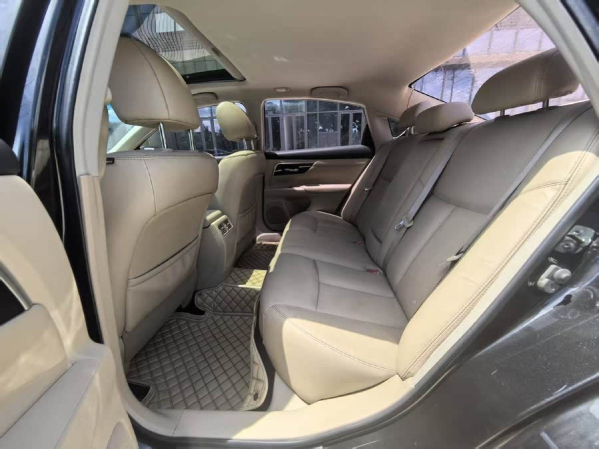 日產(chǎn) 天籟  2016款 改款 2.0L XL舒適版圖片
