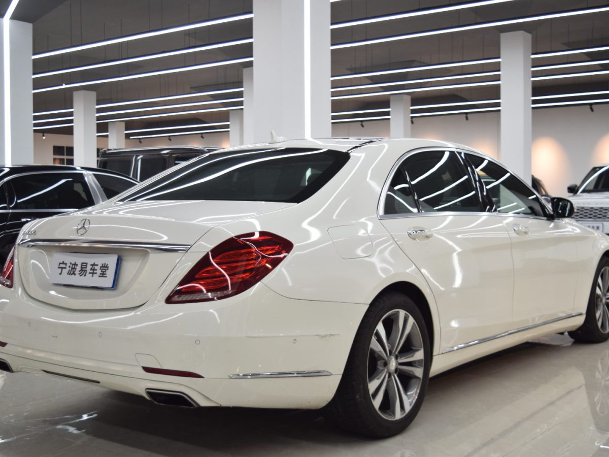 奔馳 奔馳S級(jí) S400L 3.0T 自動(dòng) 尊貴型圖片