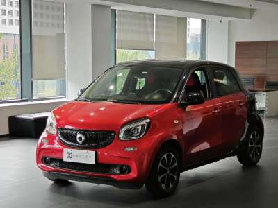 2016年6月 smart forfour 1.0L 52千瓦激情版图片