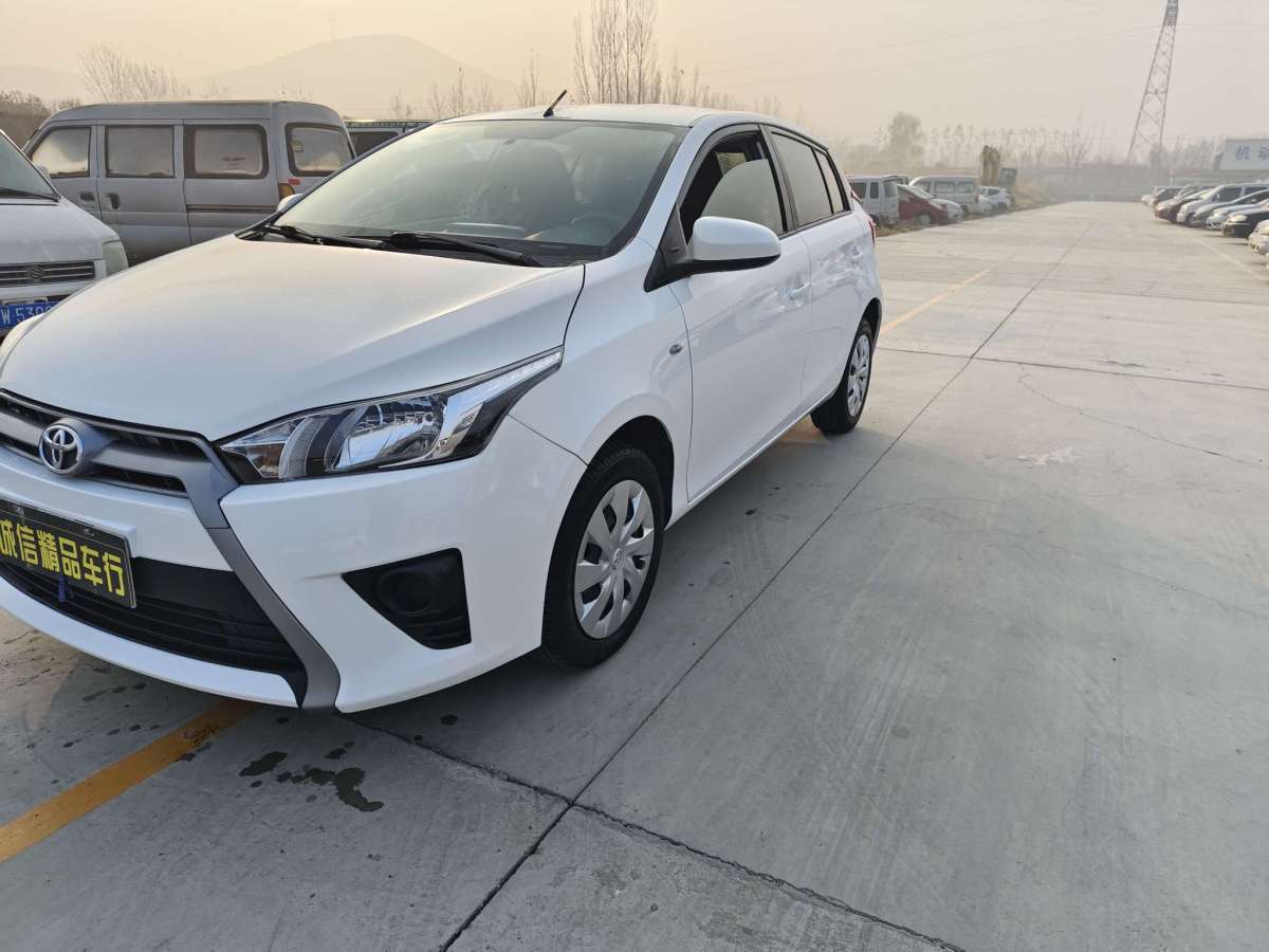 豐田 YARiS L 致炫  2015款 1.5E 自動(dòng)魅動(dòng)版圖片