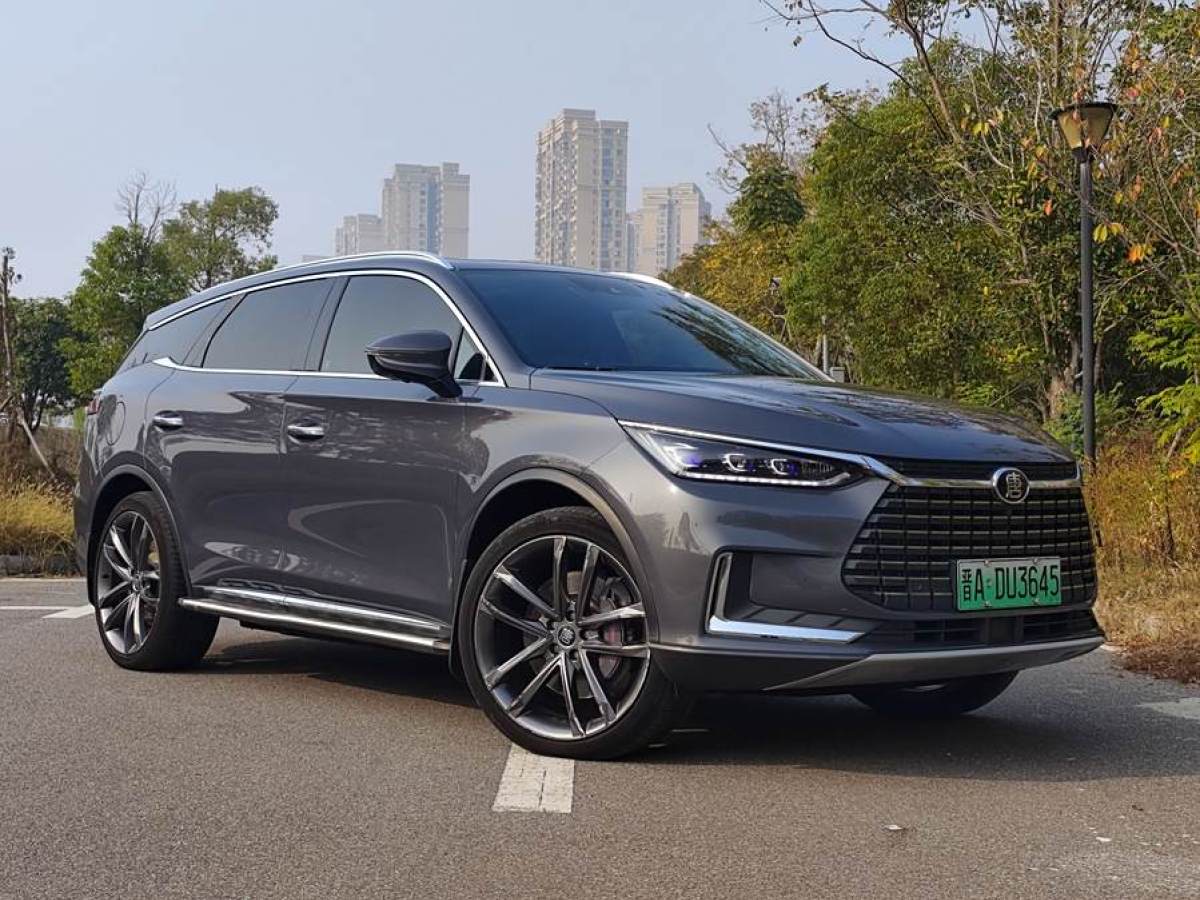 2019年5月比亞迪 唐新能源  2019款 EV600D 四驅(qū)智聯(lián)創(chuàng)領型 5座