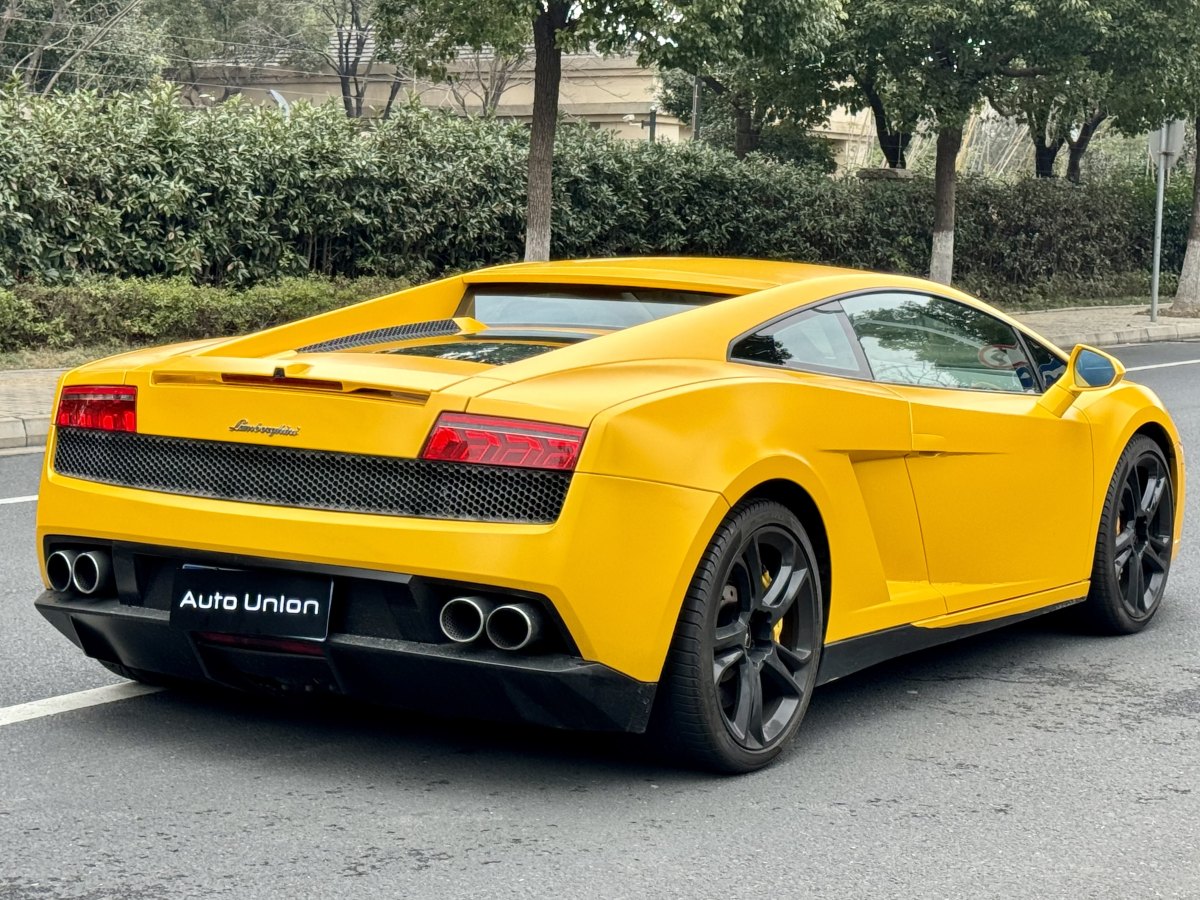 蘭博基尼 Gallardo  2011款 LP 550-2 Tricolore圖片