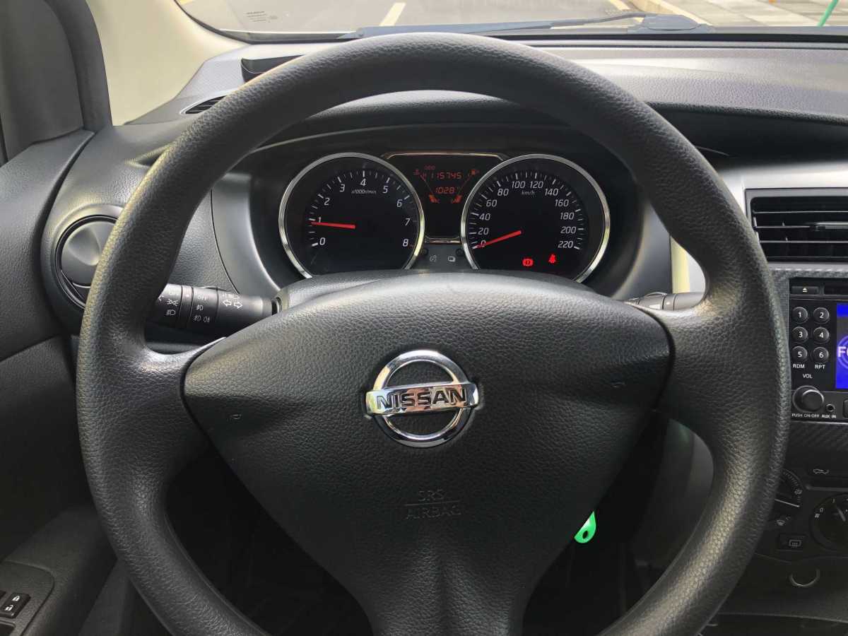 日產(chǎn) 驪威  2013款 1.6XE 手動舒適版圖片