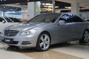 奔驰S级 奔驰 S 600 L Grand Edition designo