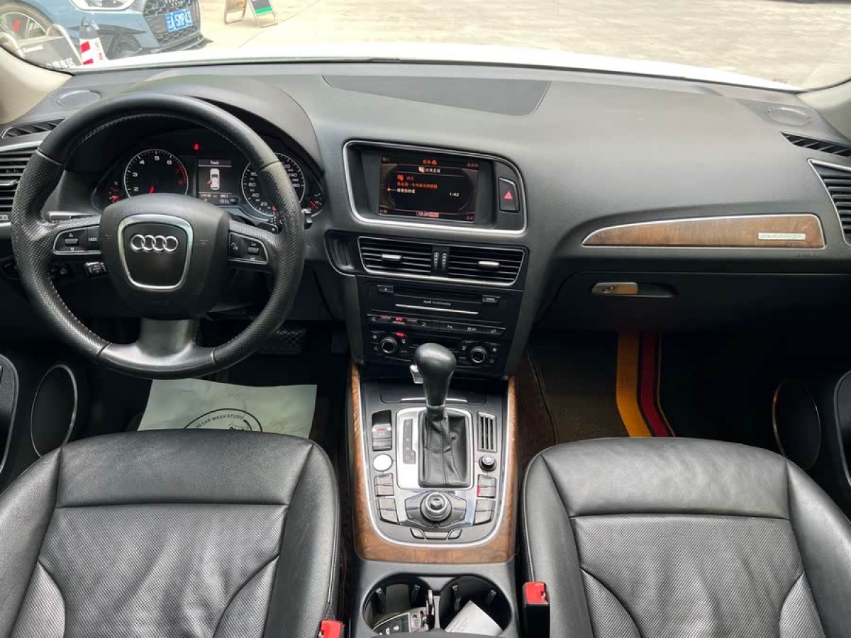 奧迪 奧迪Q5  2012款 2.0TFSI 豪華型圖片