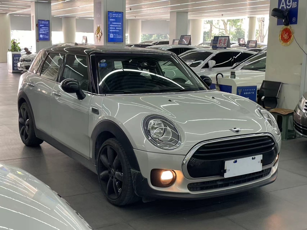 2019年05月MINI CLUBMAN  2018款 1.5T COOPER 藝術(shù)家