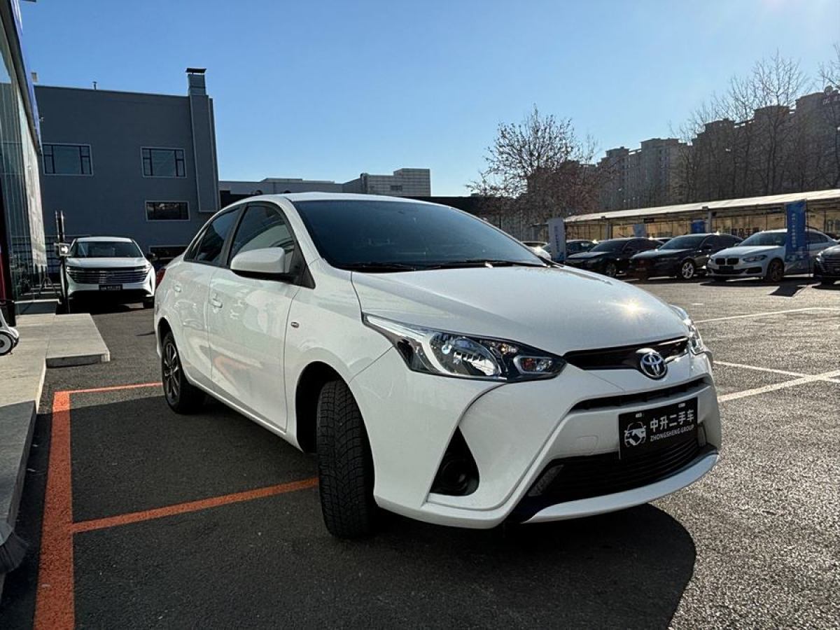 豐田 YARiS L 致享  2021款 1.5L CVT領(lǐng)先版圖片