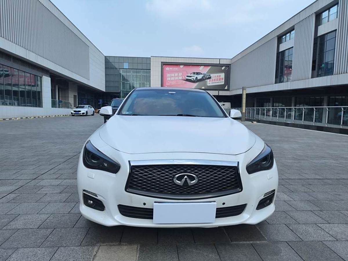 2016年4月英菲尼迪 Q50L  2015款 2.0T 悅享版