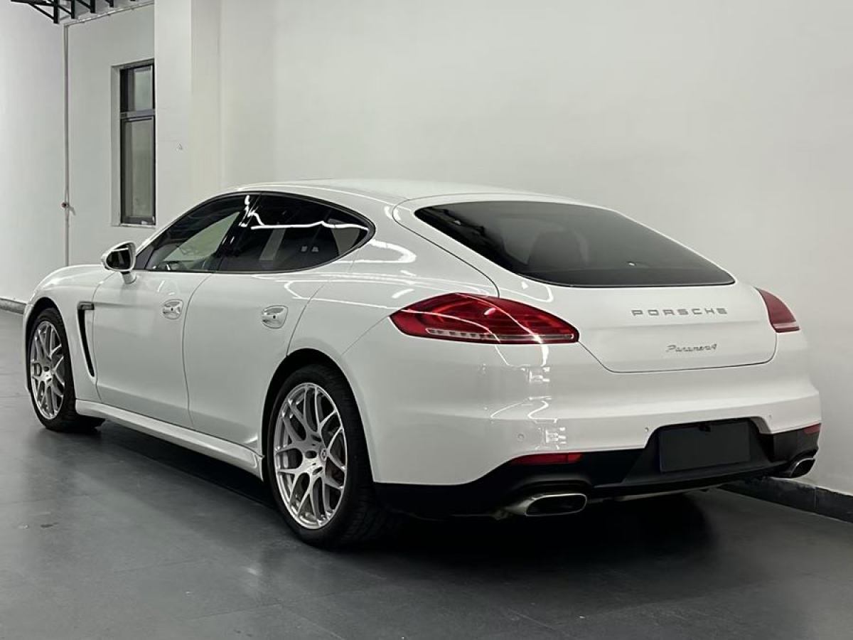 2014年1月保時(shí)捷 Panamera  2014款 Panamera 4 3.0T