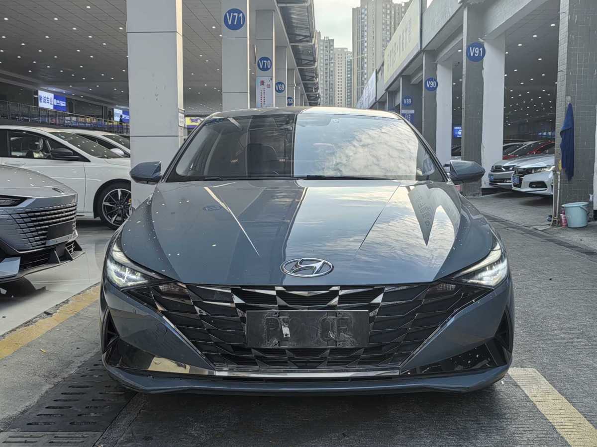 現(xiàn)代 伊蘭特  2022款 1.5L CVT LUX尊貴版圖片