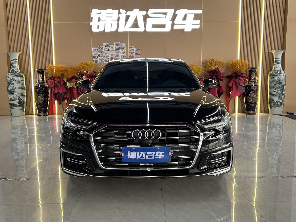 奧迪 奧迪A6L  2023款 改款 45 TFSI quattro 臻選動(dòng)感型圖片