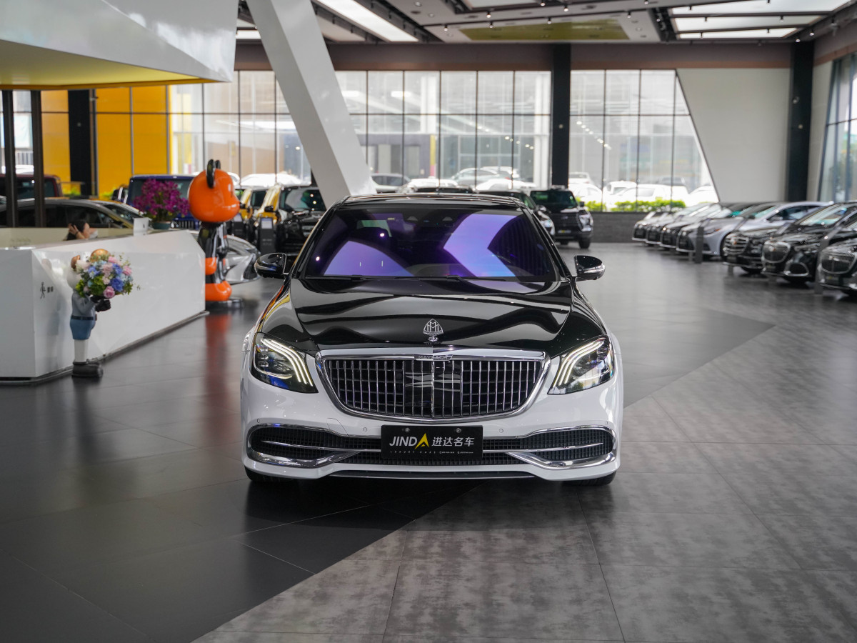 2019年7月奔馳 邁巴赫S級(jí)  2019款 改款 S 560 4MATIC