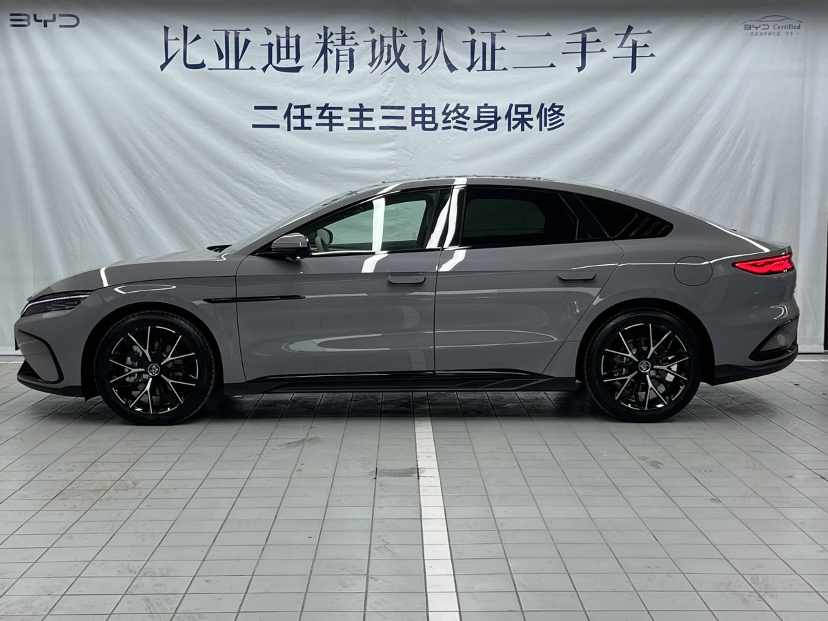 2024年11月比亞迪 漢  2025款 DM-i 125KM尊榮型
