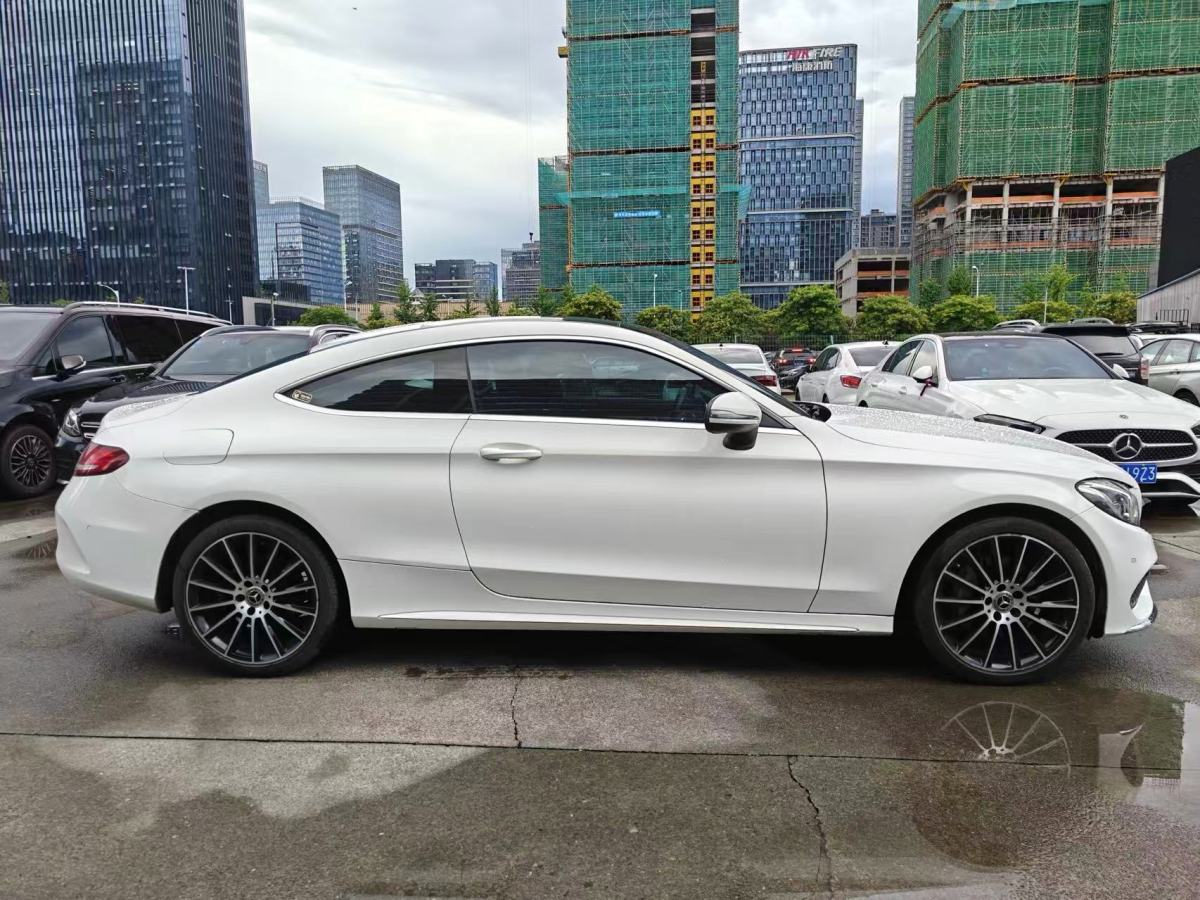 奔馳 奔馳C級(jí)  2018款 C 200 4MATIC 轎跑車圖片