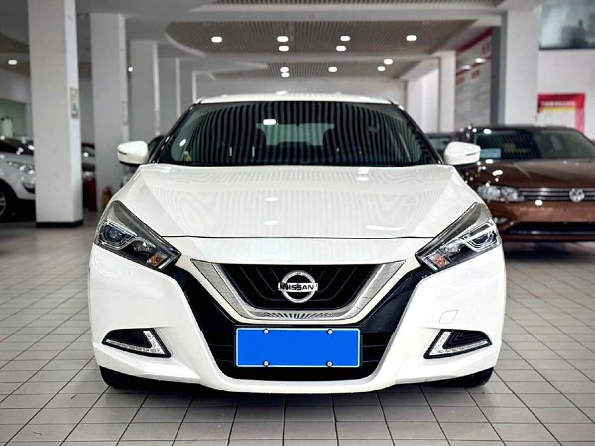 日產(chǎn) LANNIA 藍(lán)鳥  2020款 1.6L CVT智聯(lián)智酷版圖片