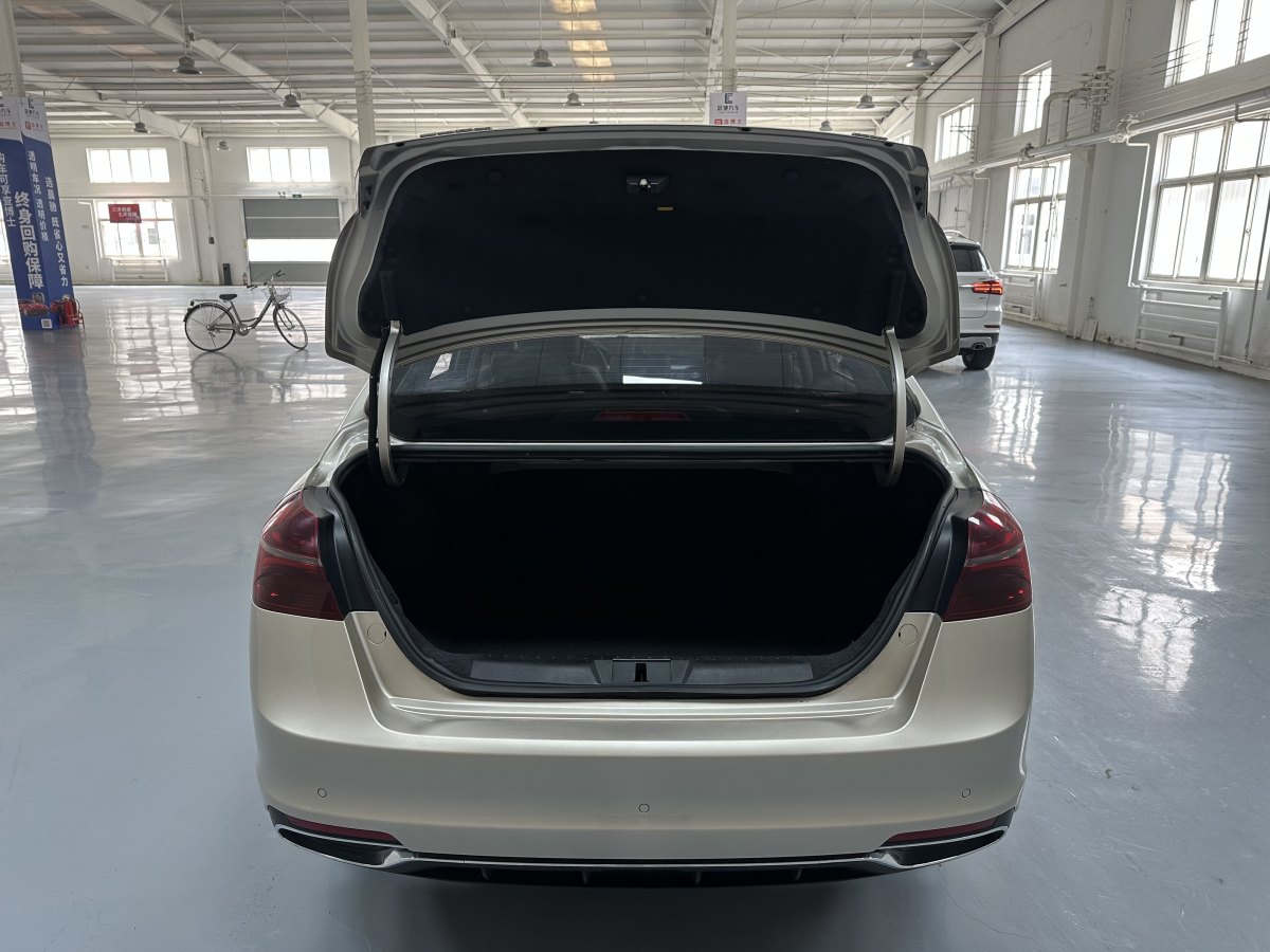 吉利 帝豪  2020款 1.5L CVT向上版圖片