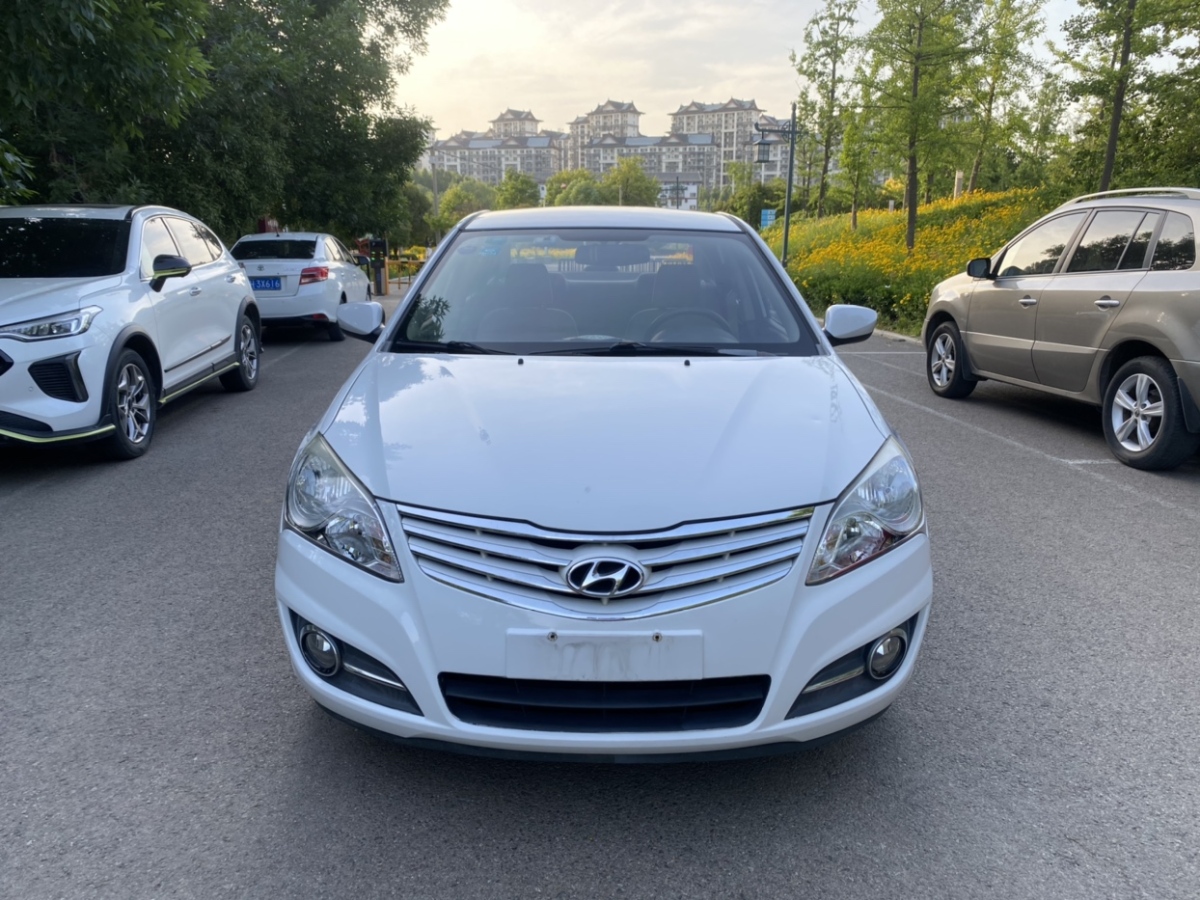 現(xiàn)代 悅動(dòng)  2011款 1.6L 自動(dòng)舒適型圖片